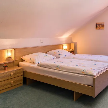 アパート Haus Hasenweide ユーバーリンゲン