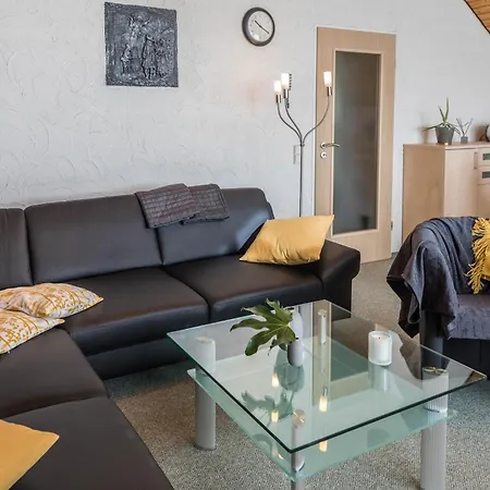 Haus Hasenweide * ユーバーリンゲン